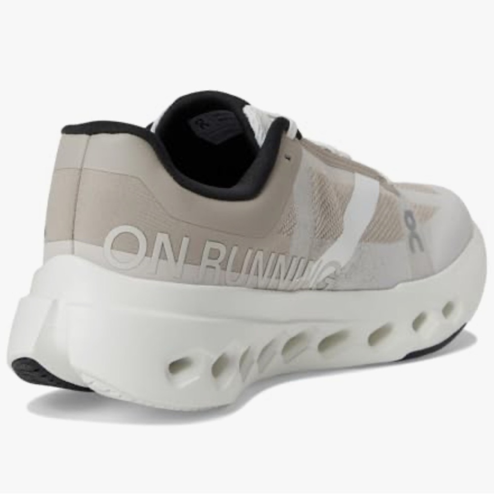 Size 8 - On Cloudsurfer Next Mist/Ivory - Picture 2 of 5